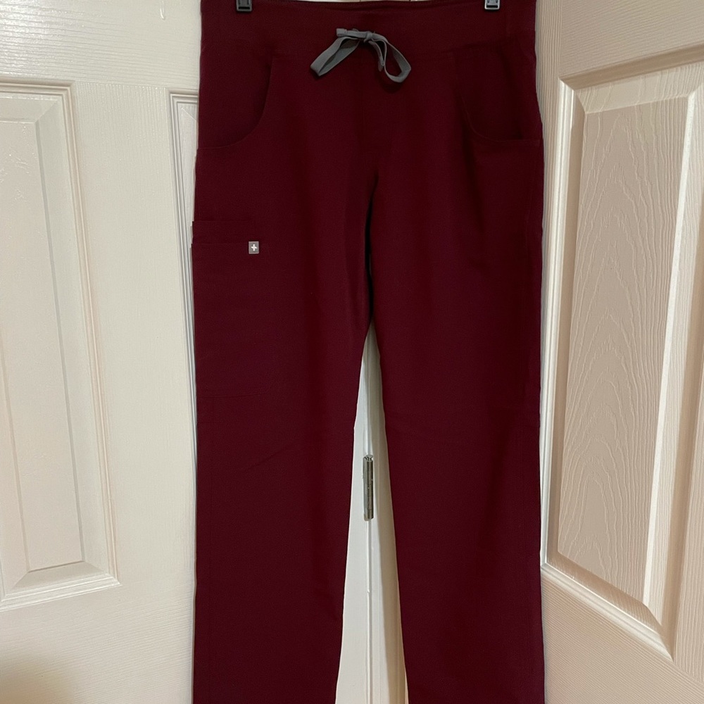 Figs Burgundy Cargo Pants. Size small.